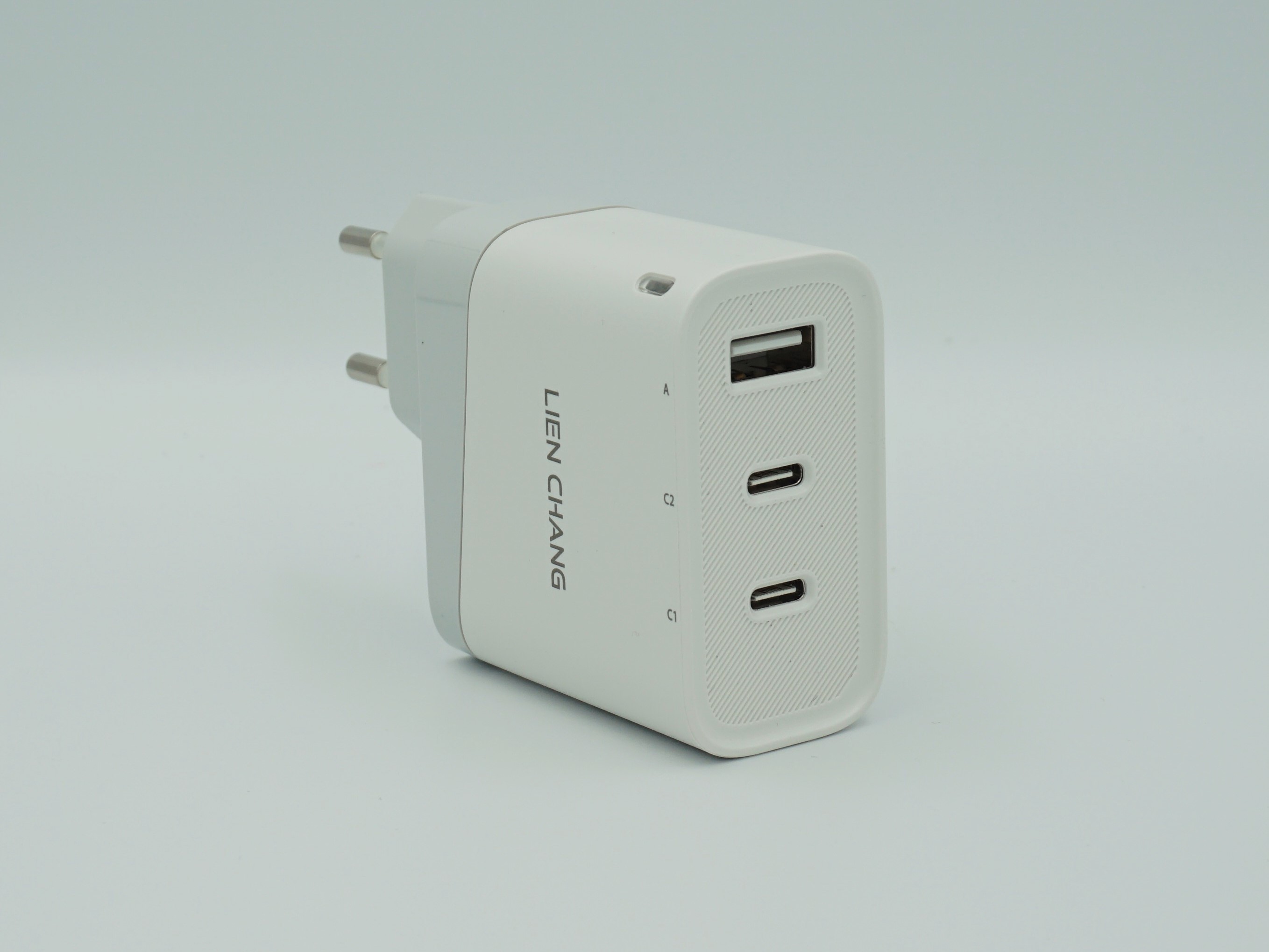 65W GaN Fast Charger